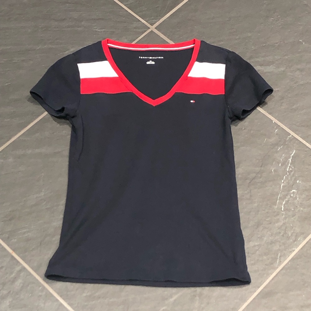 Tommy Hilfiger V Neck Size S